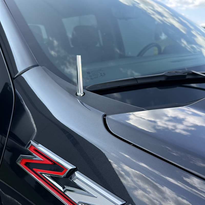 Wehrli 07.5-19 Chevrolet 6.6L Duramax Billet TIG Torch Stubby Antenna - Semi-Gloss Black
