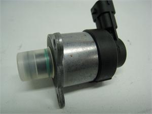 Merchant Automotive LLY Fuel Pressure Regulator  2004.5-2005 Duramax 400653
