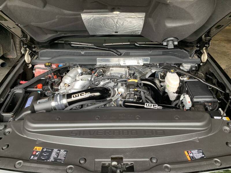 Wehrli 17-19 Chevrolet 6.6L L5P Duramax 4in Intake Pipe (Use w/OEM Air Box) - Gloss White